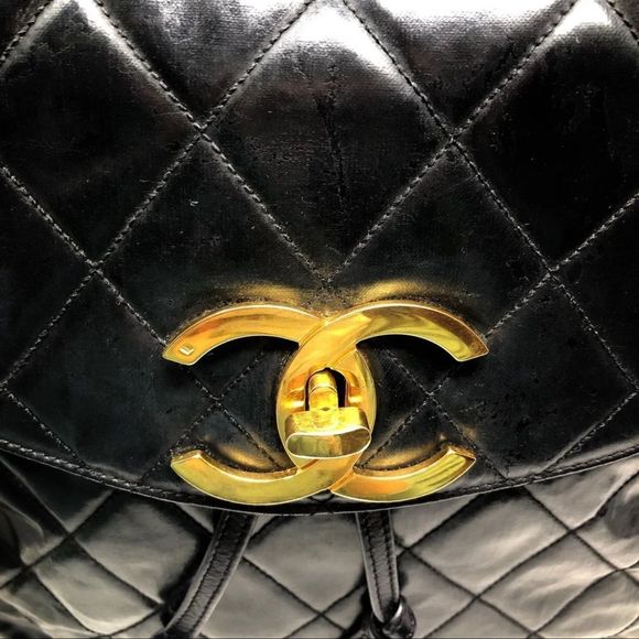 CHANEL VINTAGE BACKPACK - Picture 9 of 15
